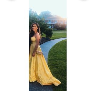 Sherri Hill Strapless Dress